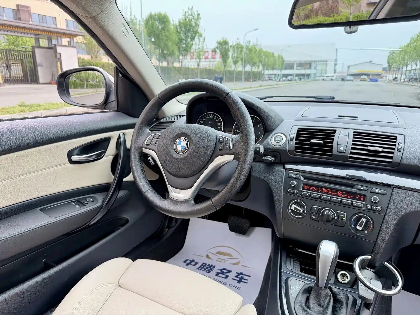 BMW 1 Series (Import) 2011 120i Coupe фото 12