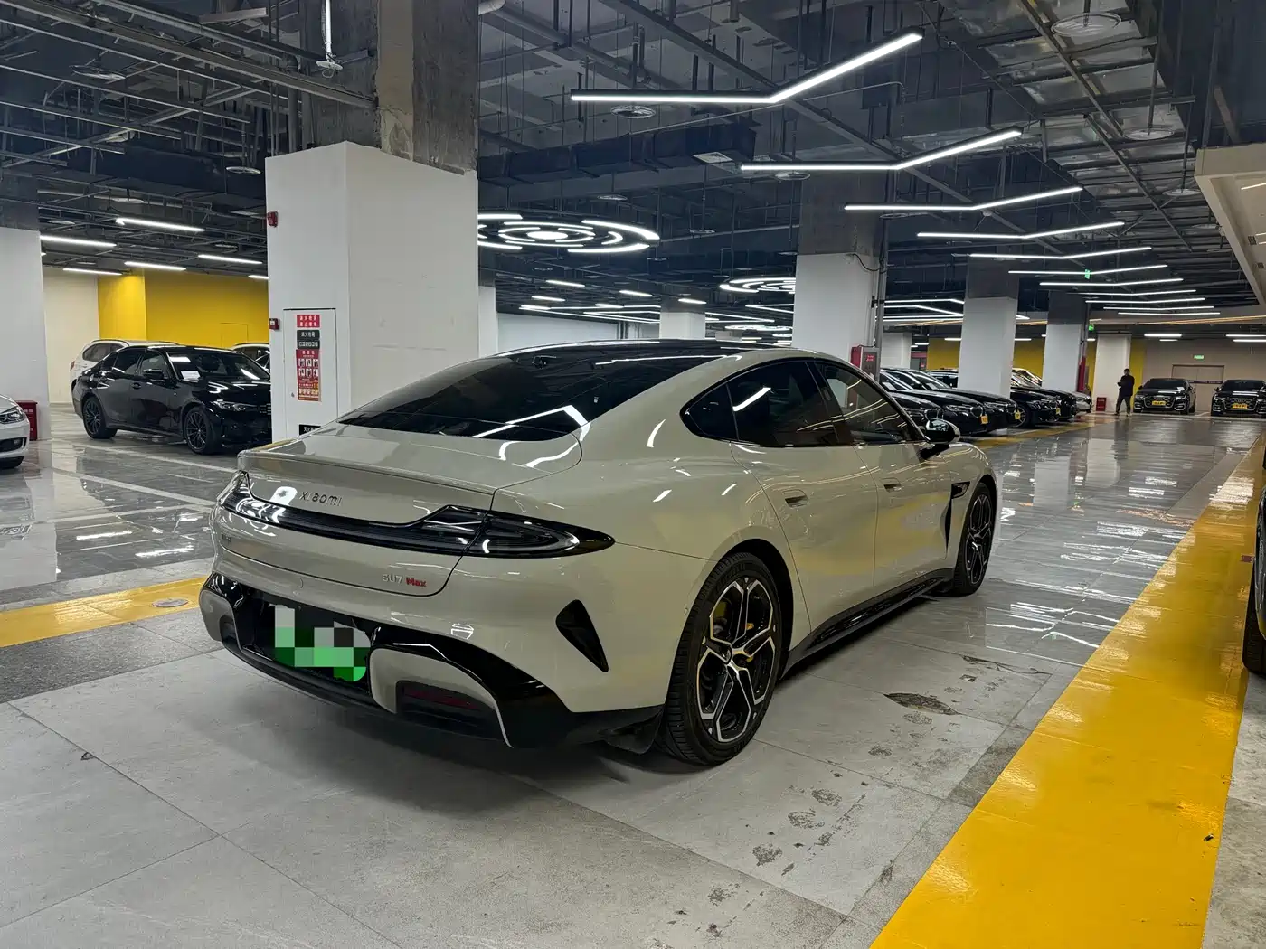 Xiaomi Auto Xiaomi SU7 2024 RWD Long Range Intelligent Driving Edition фото 17