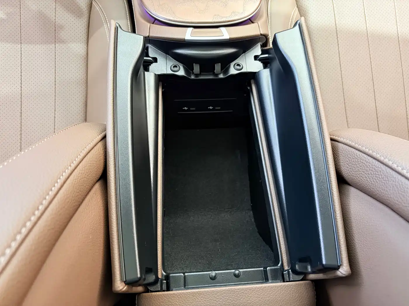 Mercedes-Benz E-Class 2022 Facelift III E 300 L Luxury фото 17