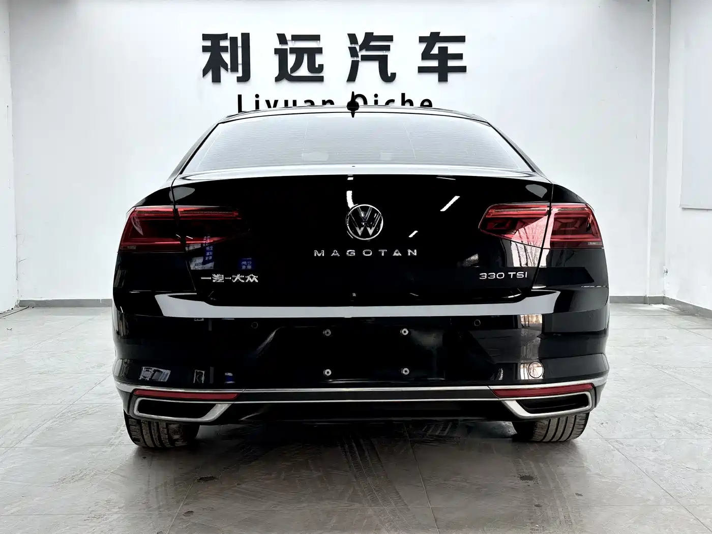 Volkswagen Magotan 2021 330TSI DSG 30th Anniversary Edition фото 14