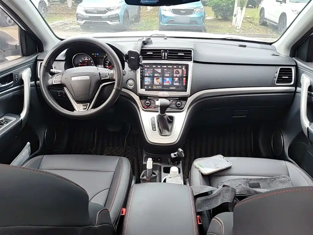 Haval M6 2019 1.5T DCT 2WD Value Edition (China VI) фото 10