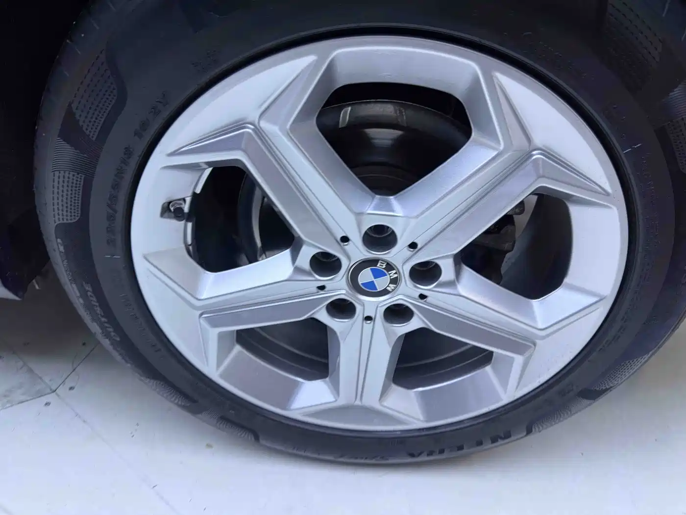 BMW X1 2023 sDrive20Li X Design Package фото 15