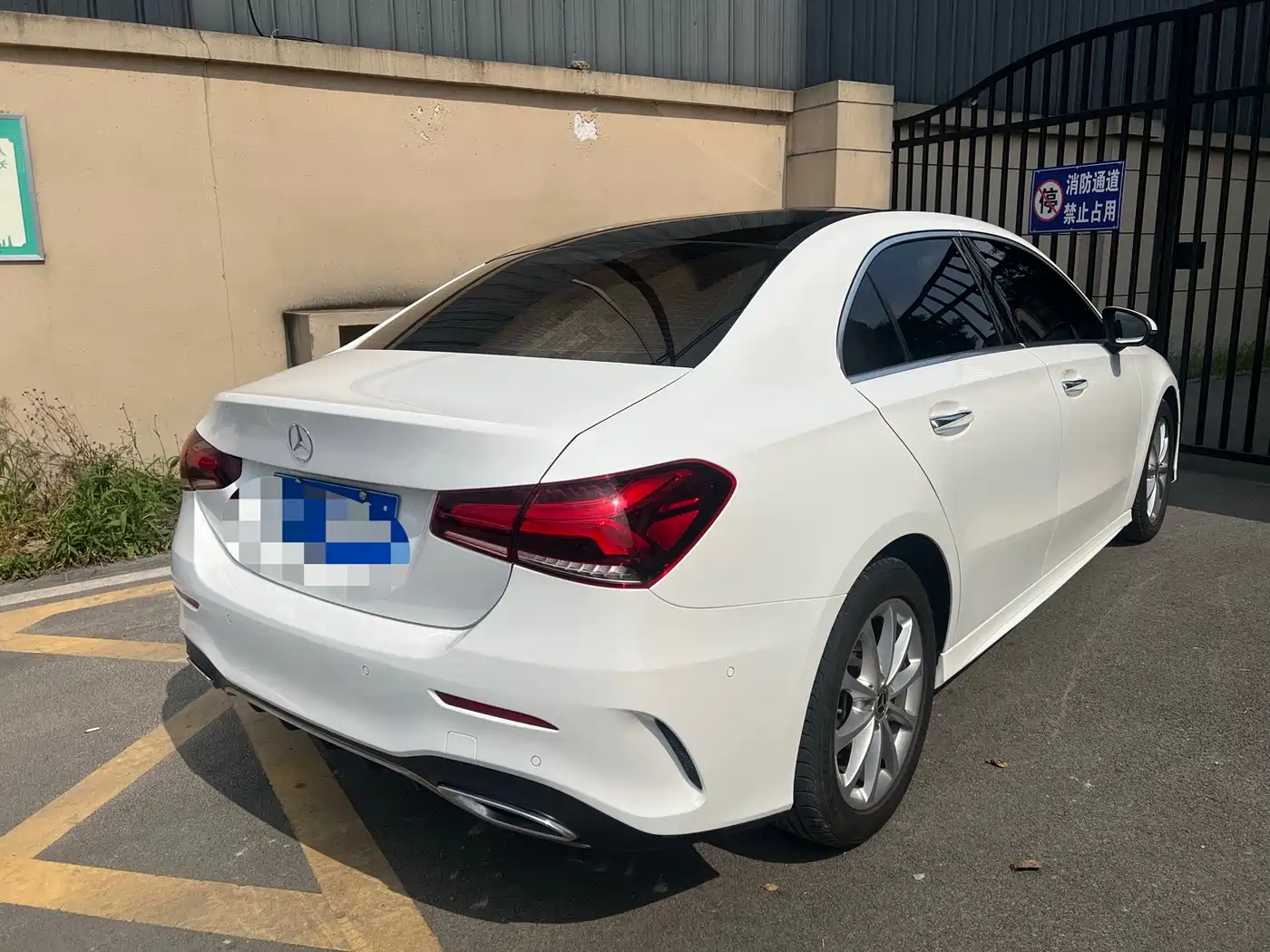 Mercedes-Benz A-Class 2020 Facelift A 200 L Sport Sedan Fashion фото 4