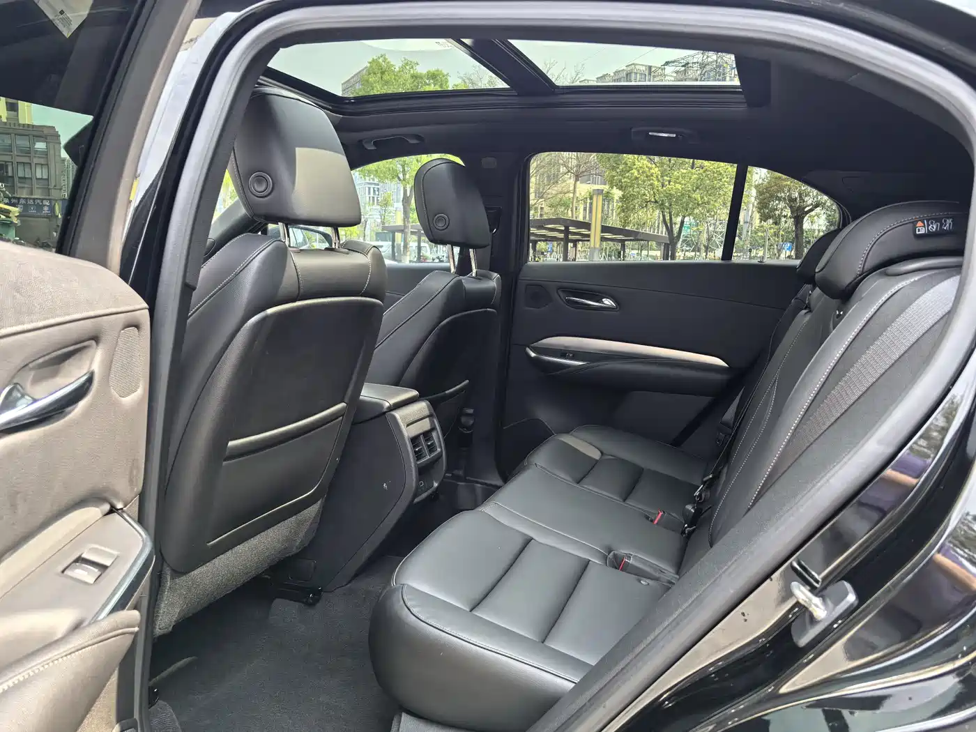 Cadillac XT4 2020 28T FWD Leading Trim фото 5