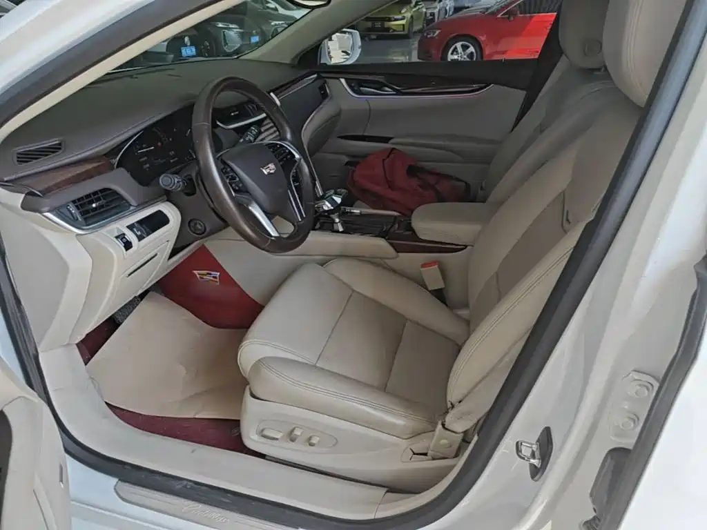 Photo 15 - Cadillac XTS
