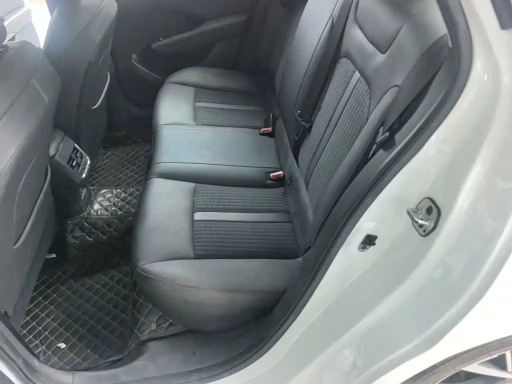 Dongfeng Aeolus Yixuan 2020 2020 230T Automatic Cool Edition