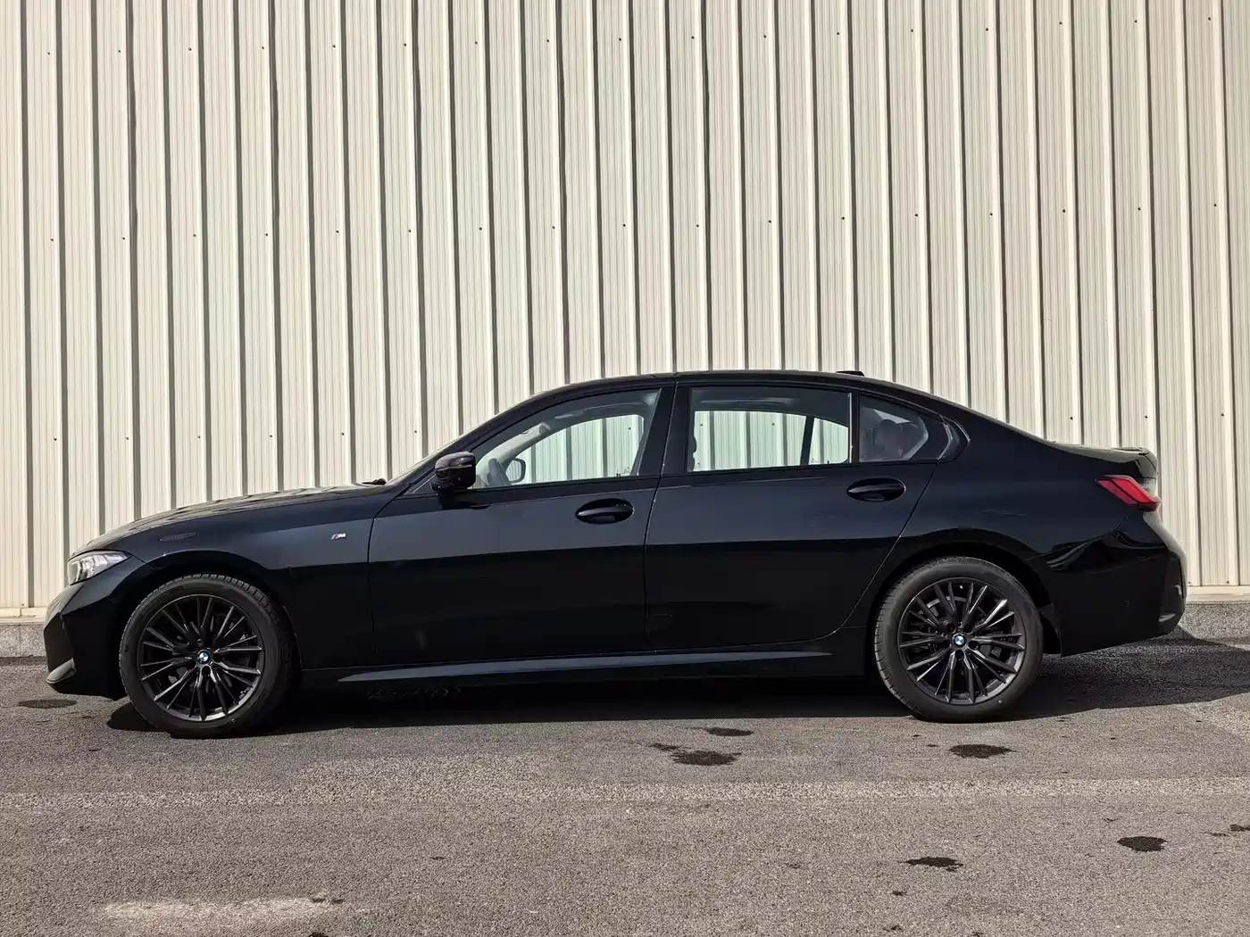 BMW 3 Series 2024 325Li M Sport Shadowline Package фото 7