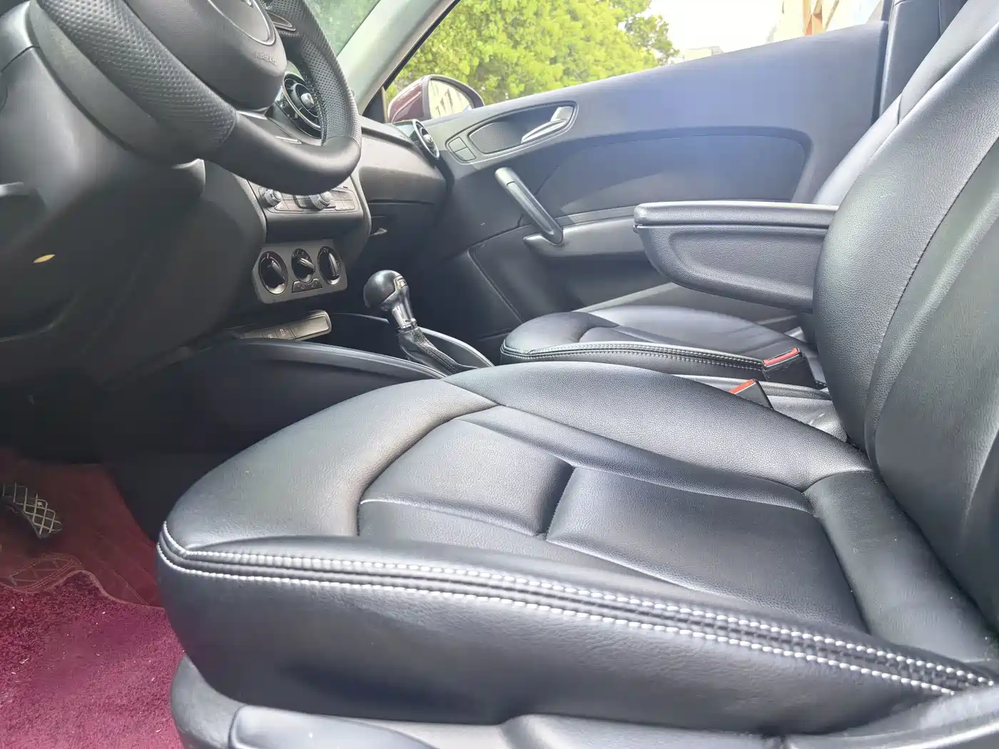 Audi A1 2014 30 TFSI Technology фото 11