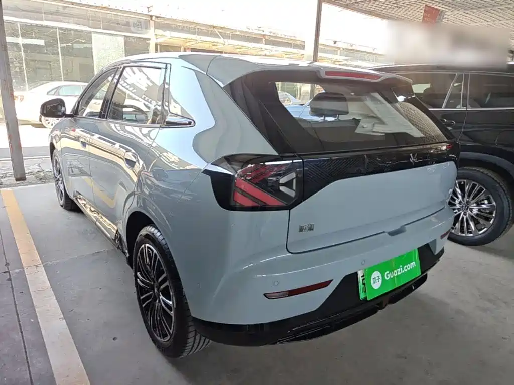 ARCFOX T1 2025 2025 Base Model
