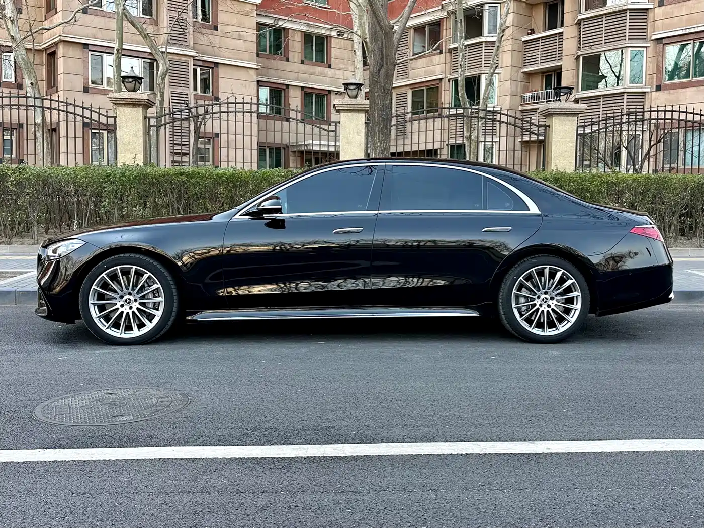 Mercedes-Benz S-Class 2024 S 450 L 4MATIC фото 3