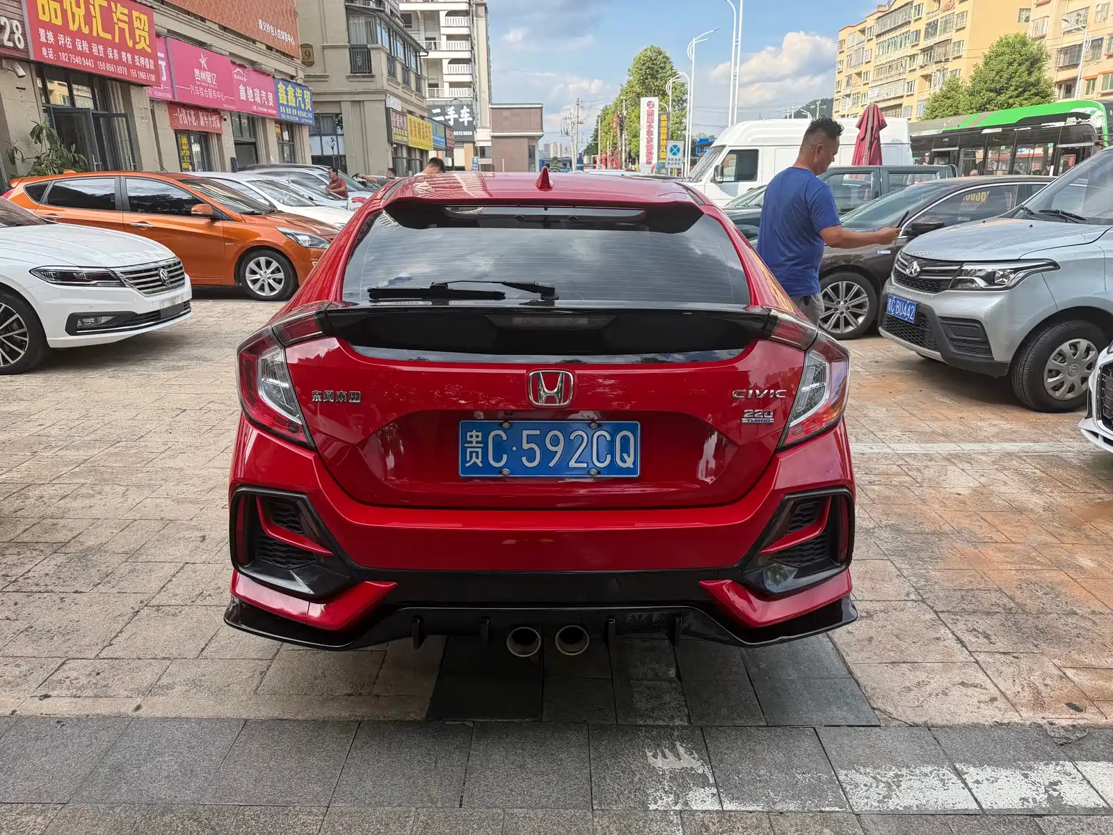Photo 3 - Honda Civic