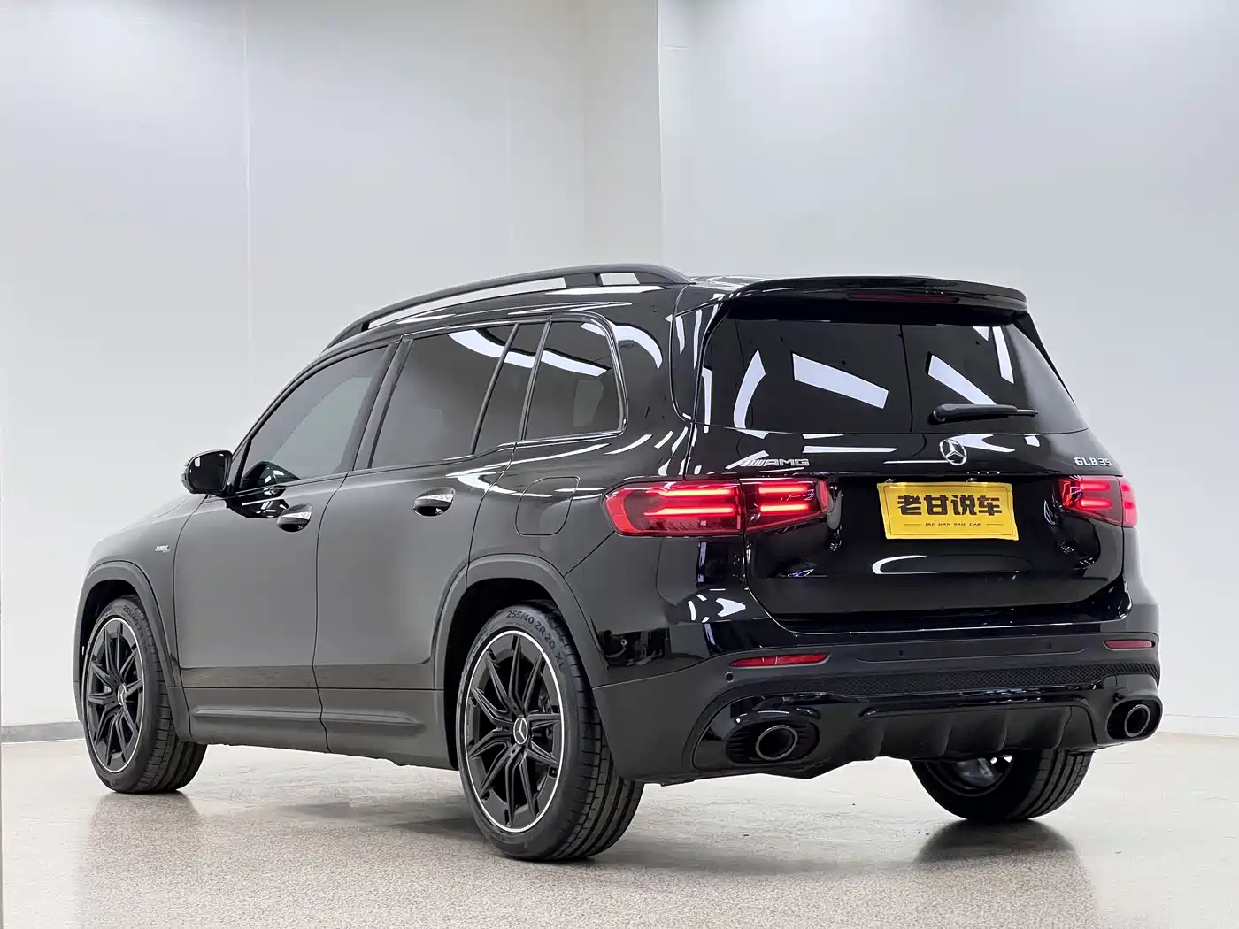 MERCEDES-BENZ GLB AMG