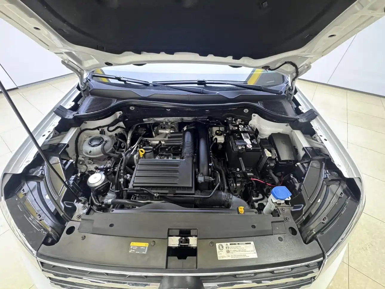 Volkswagen Tharu, миниатюра 12