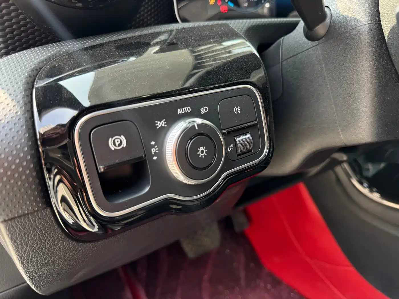 Mercedes-Benz A-Class 2019 A 200 L Sport Sedan фото 10