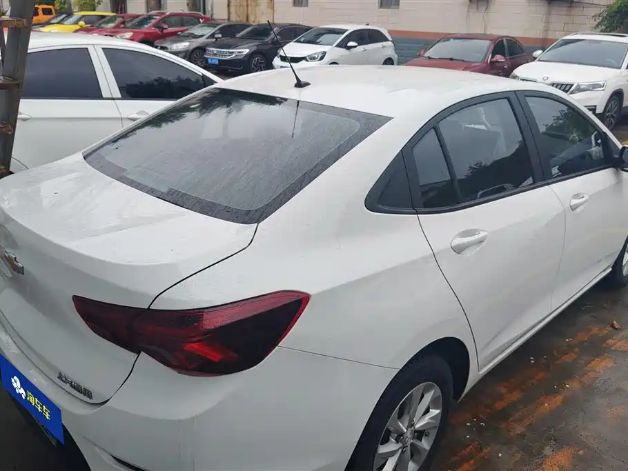 Chevrolet Cavalier 2021 325T Auto Joy Edition фото 3
