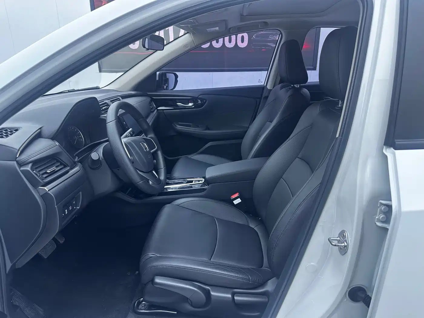 Honda ENVIX 2023 2022 180TURBO CVT Comfort Edition
