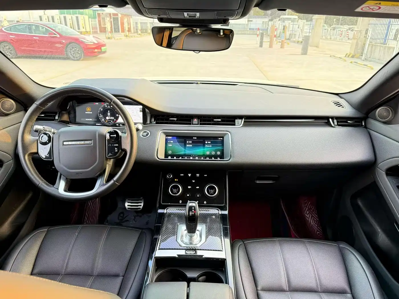 Land Rover Range Rover Evoque 2020 249PS R-DYNAMIC S Sport Edition фото 7