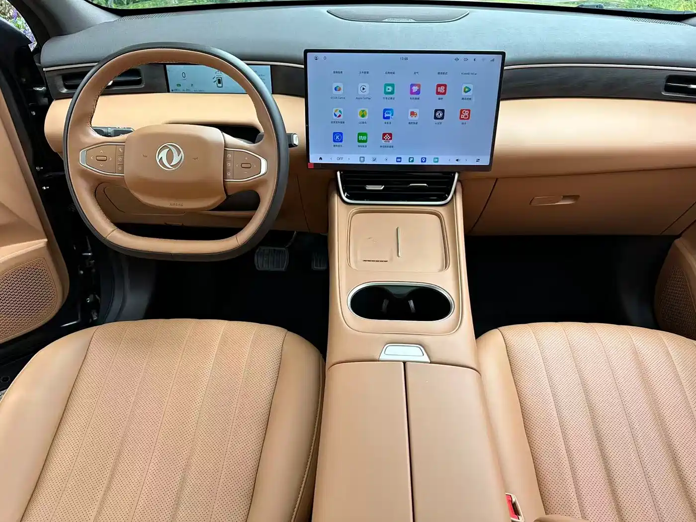 Dongfeng Aeolus L8 2025 2025 Plug-in Hybrid