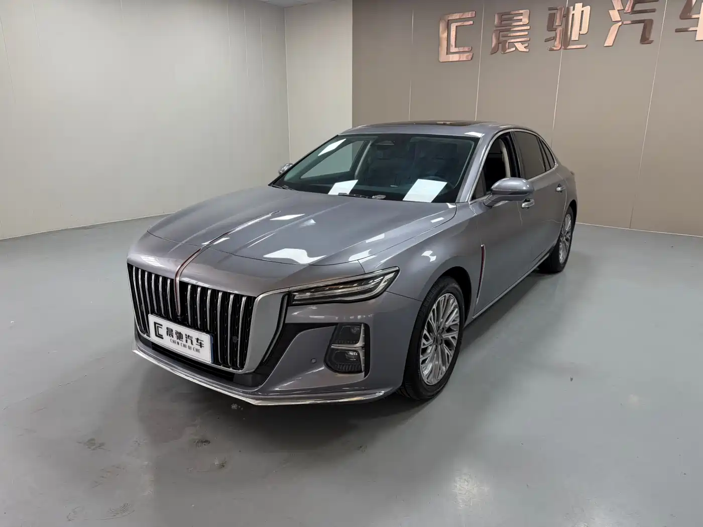 Hongqi H5 2023 2.0T Auto Smart Connect Flag Comfort