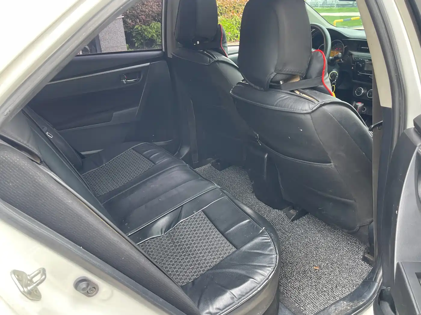 Toyota Levin 2016 1.6G CVT Elite Edition фото 11