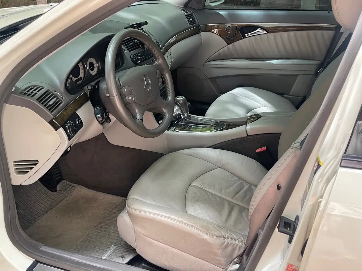 Mercedes-Benz E-Class 2006 E 280 Elegance фото 3