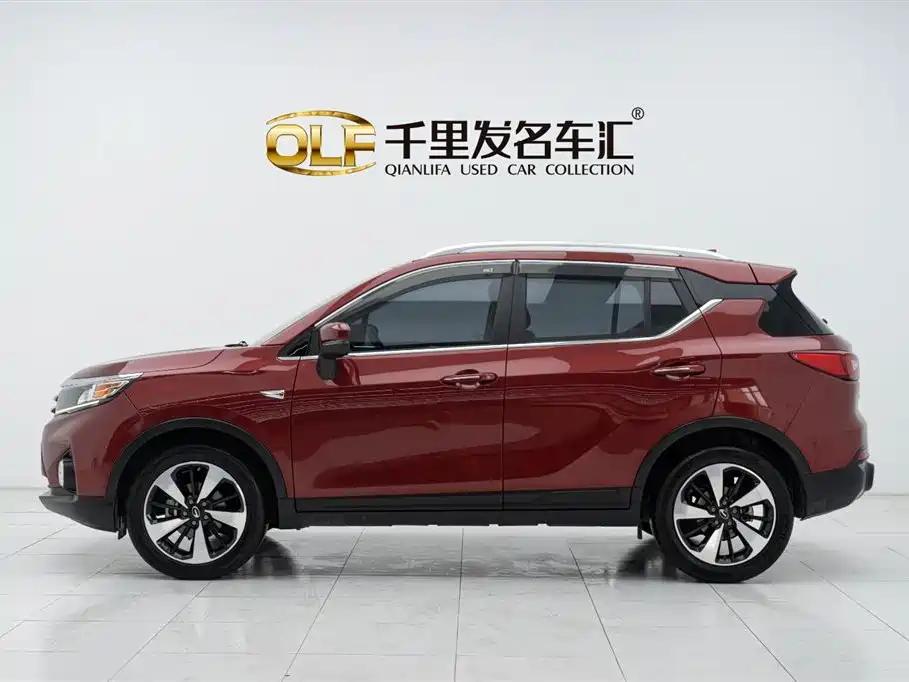 GAC Trumpchi Trumpchi GS3 2017 Model 200T Automatic Luxury Edition фото 8
