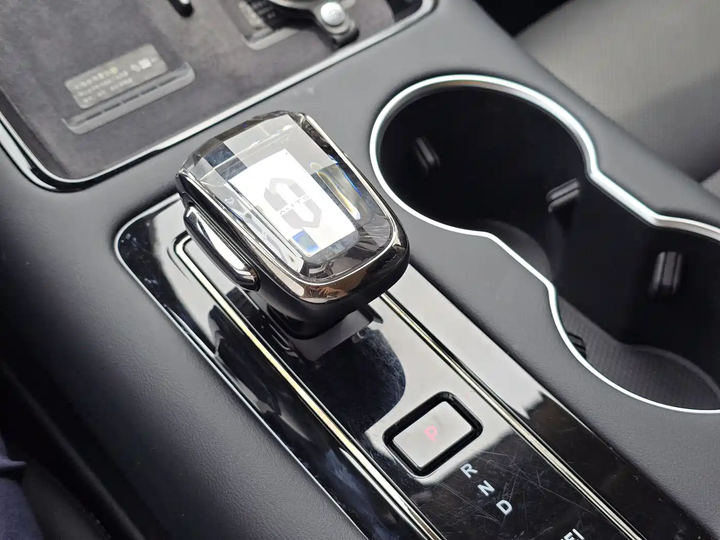 AITO Wenjie AITO M5 2023 Pure Electric RWD Smart Drive Edition фото 16