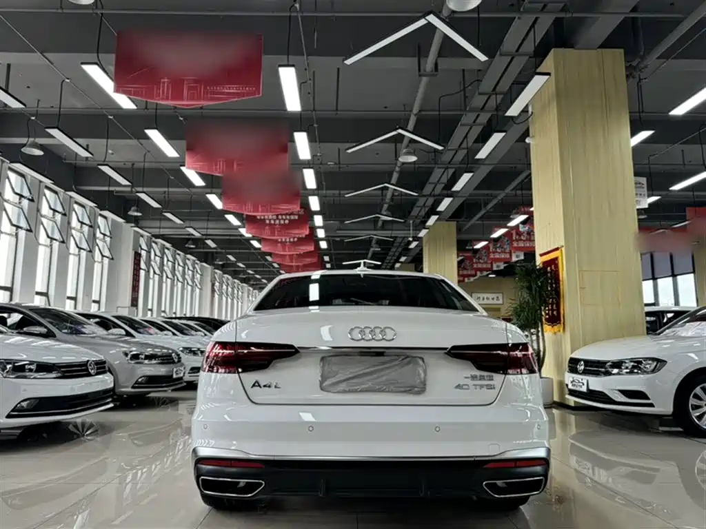 Audi A4L 2020 40 TFSI Fashion Dynamic Edition фото 5