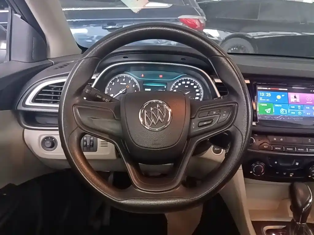 Фото 11 - Buick Excelle