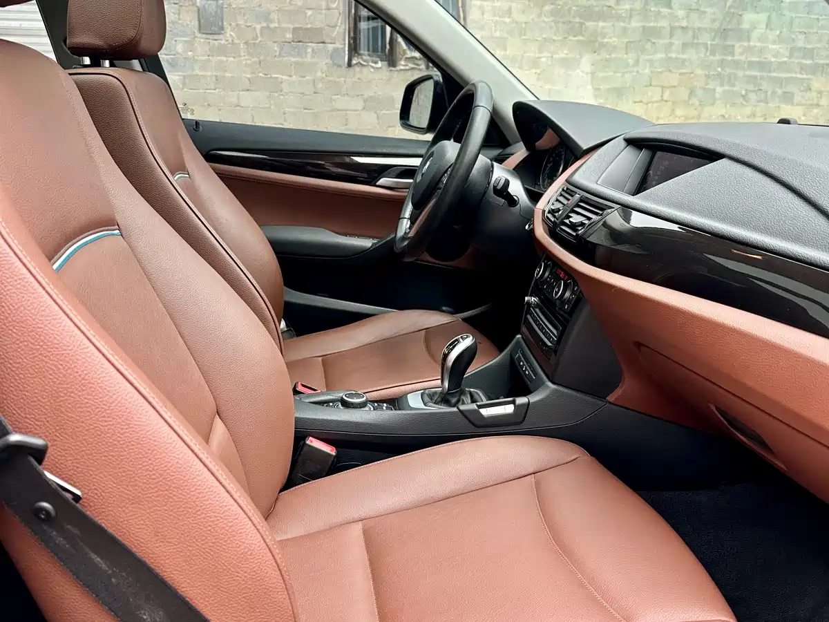 BMW X1 2013 2013 xDrive20i X Design Package
