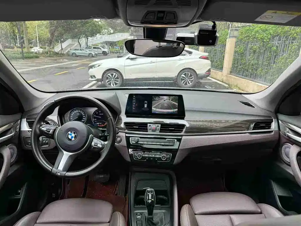 BMW X1 2021 sDrive25Li Leading фото 7
