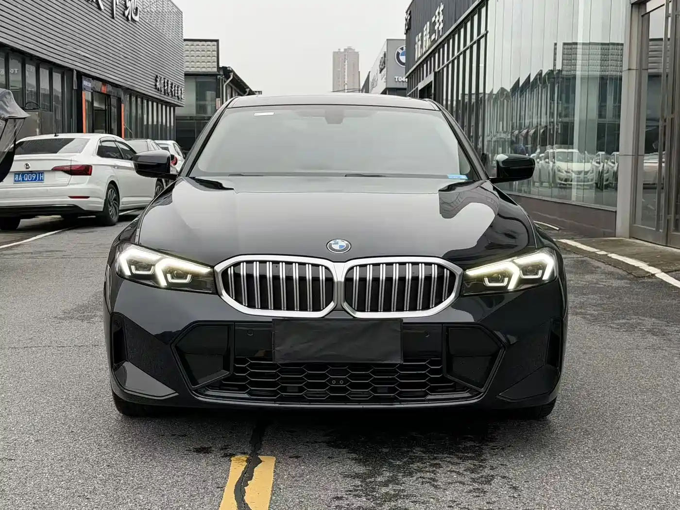 BMW 3 Series 2023 320Li M Sport Package фото 3