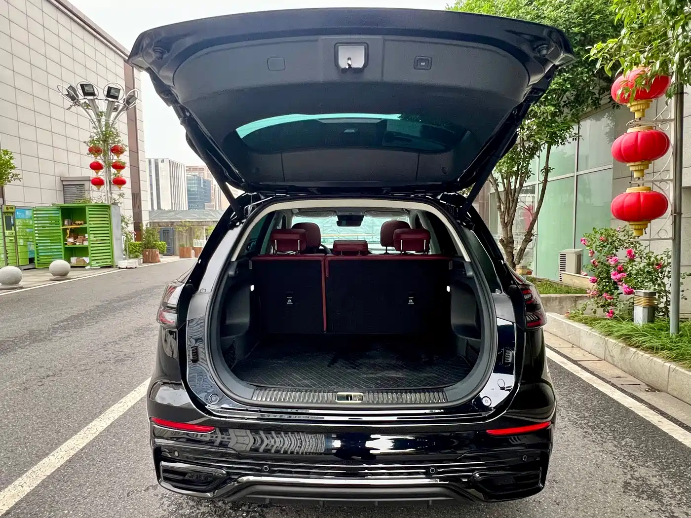 Hongqi HS5 2025 2.0T 2WD Mystic Shadow Edition фото 10