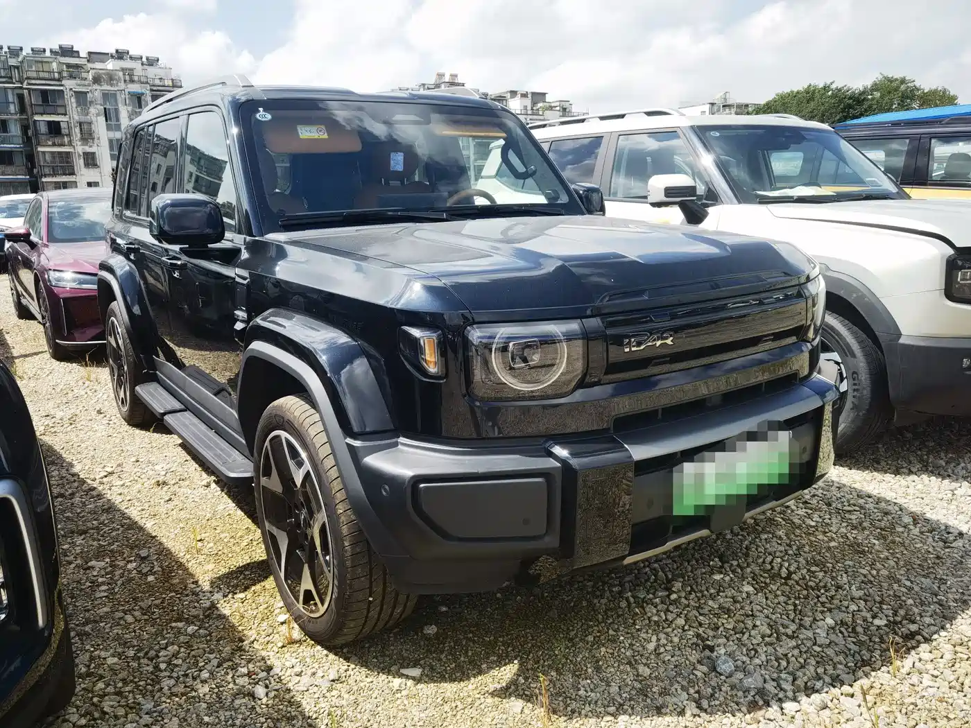 iCAR V27 2026 2026 200KM AWD Falcon 500