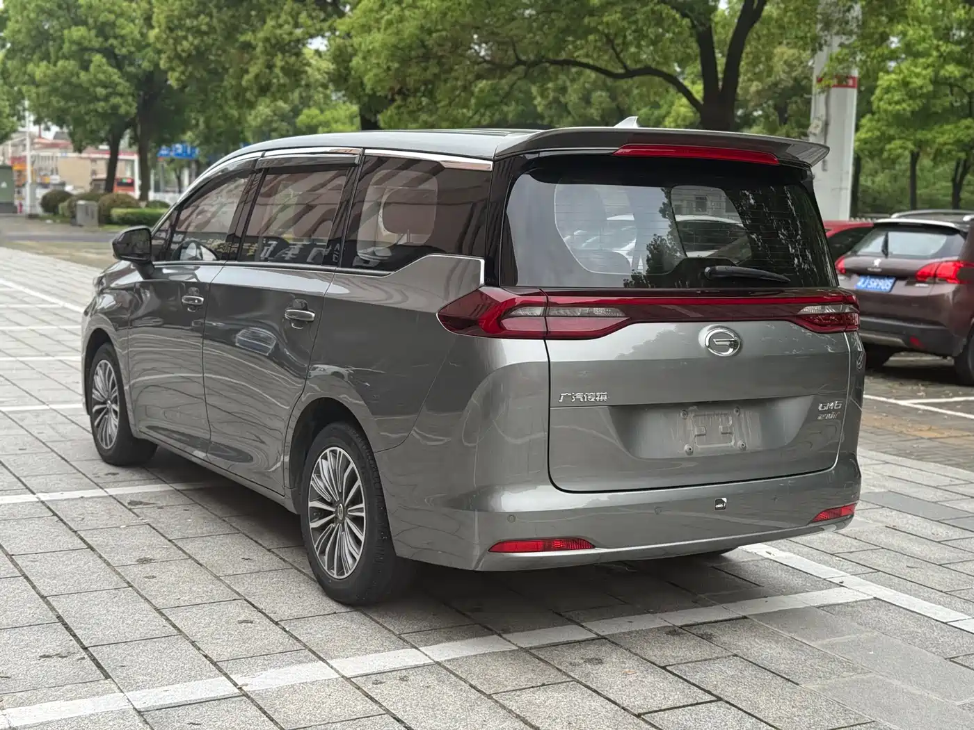 GAC Trumpchi Trumpchi M6 2019 270T Automatic Honor (6-seater) China V фото 10