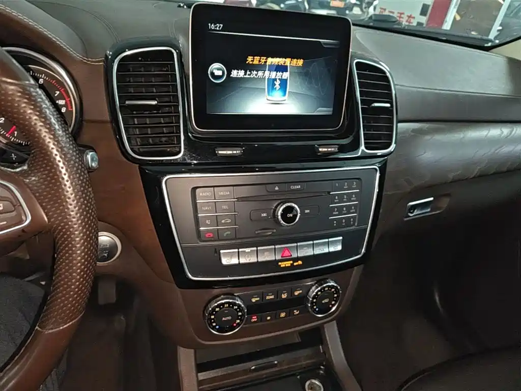 Mercedes-Benz GLE 2017 GLE 320 4MATIC Dynamic фото 13