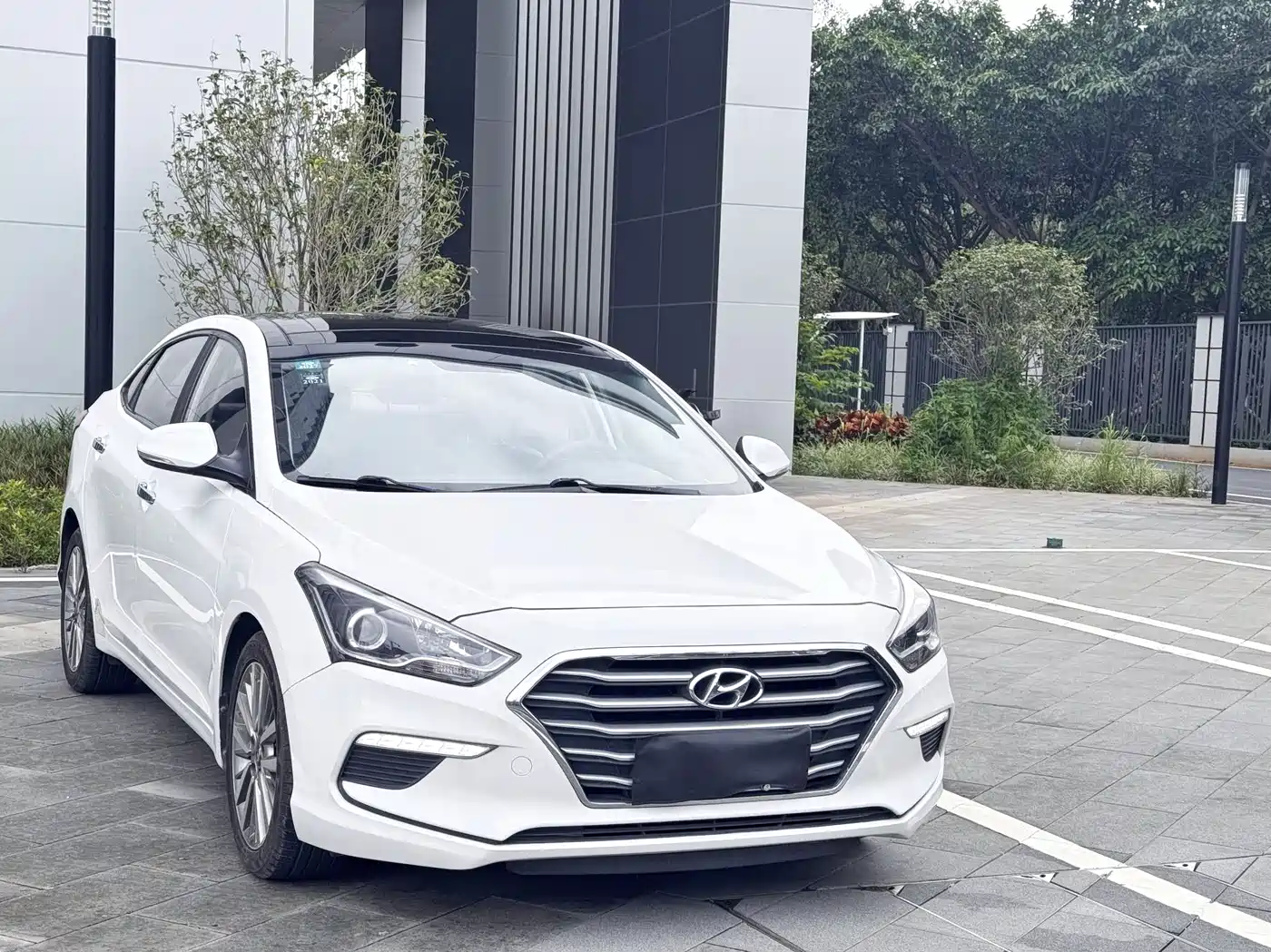 Hyundai Mistra 2019 1.6T Automatic GLS Smart China VI фото 3