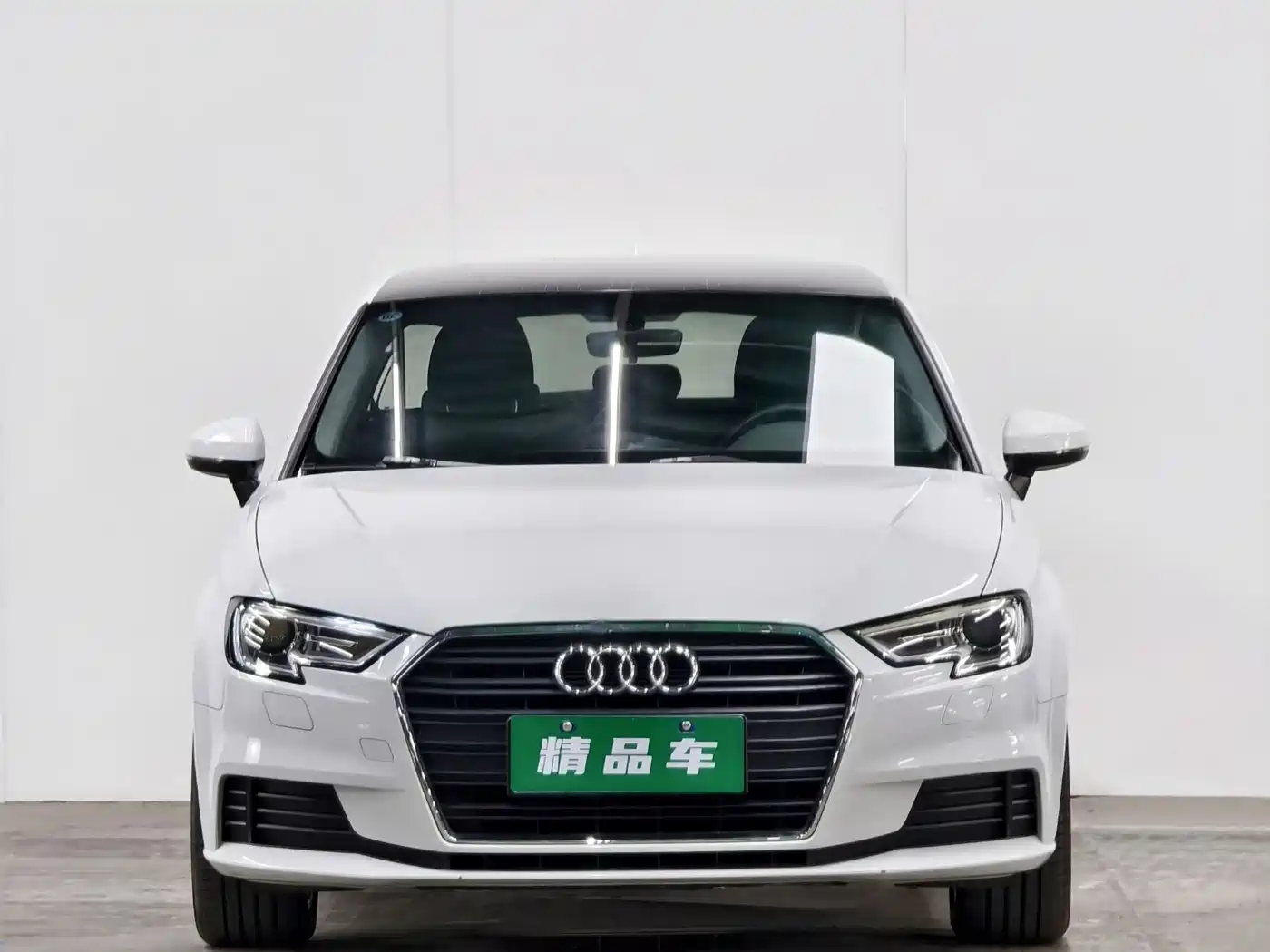 Audi A3 2018 30th Anniversary Sportback 35 TFSI Progressive фото 2