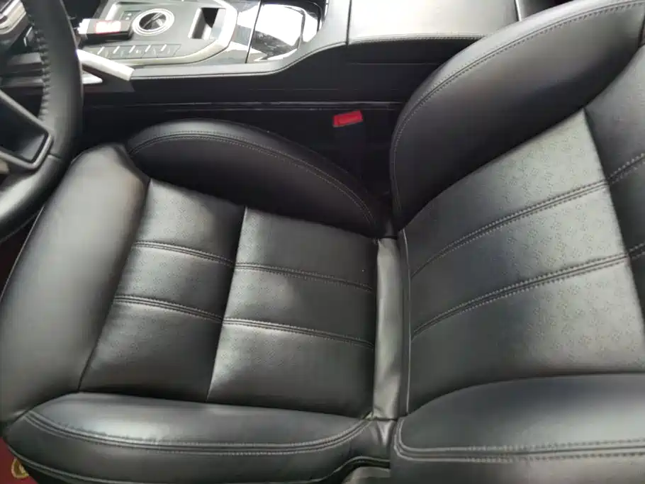 Zotye T700 2018 2018 1.8T Dual-Clutch Custom Edition