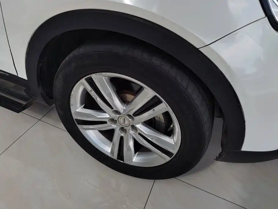Zotye T700 2018 2018 1.8T Dual-Clutch Custom Edition