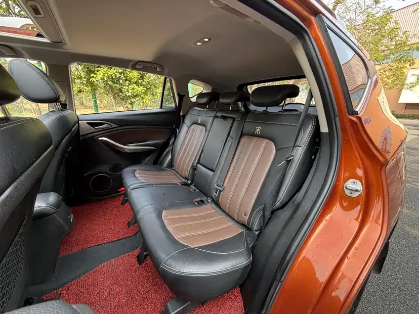 BYD Song 2016 Ultimate Edition 1.5TID Automatic Elite фото 8