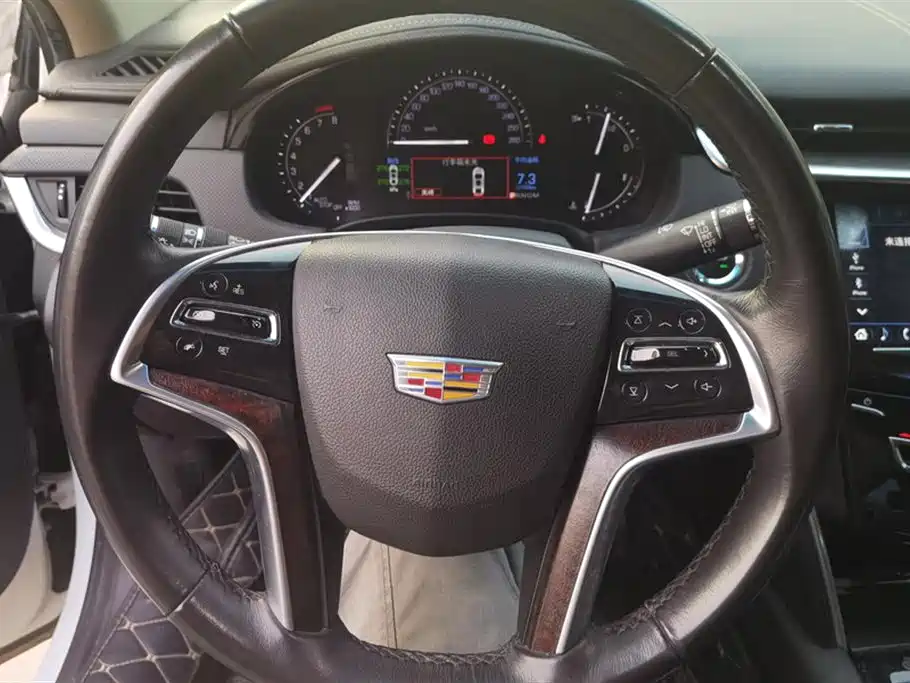Cadillac XTS 2018 28T Technology фото 15