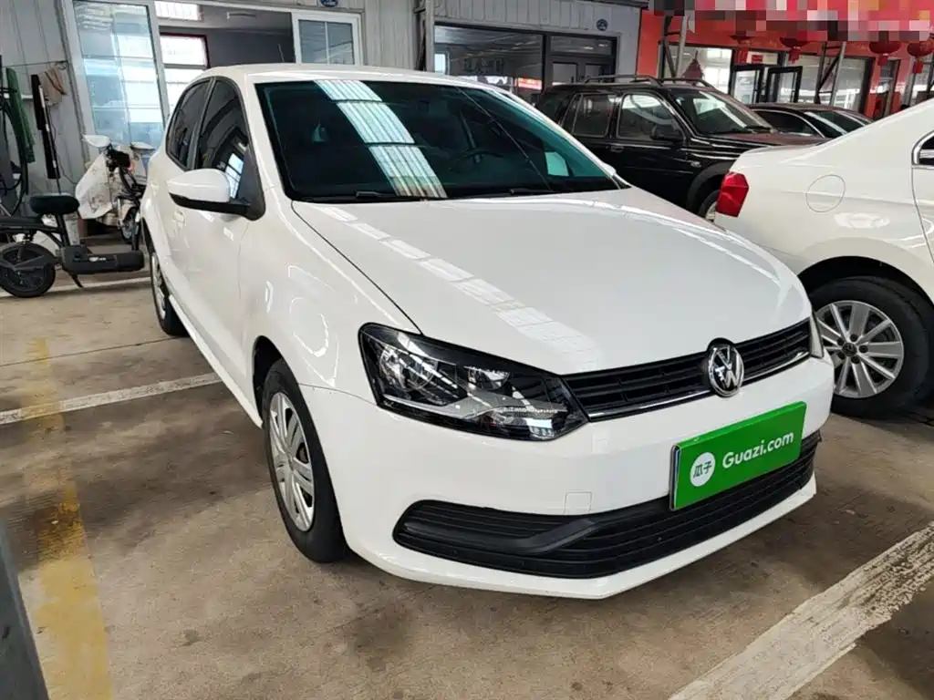 Volkswagen Polo 2018 1.5L Auto Safe Drive фото 4