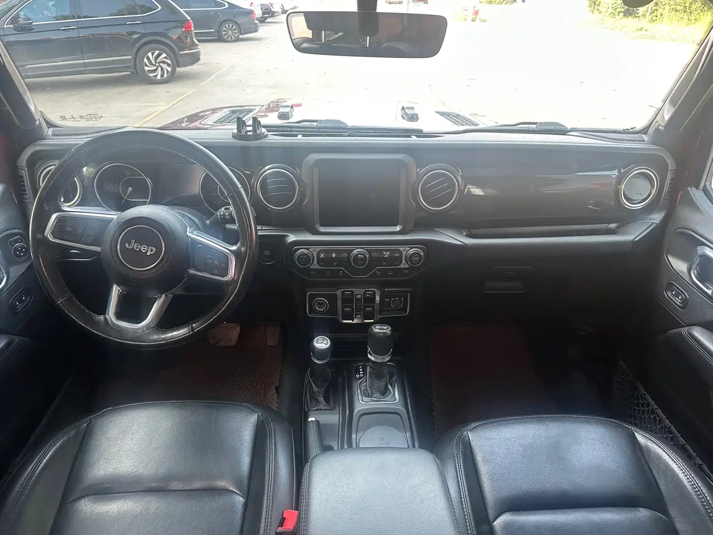 Jeep Wrangler 2024 2021 2.0T Sahara Four-Door