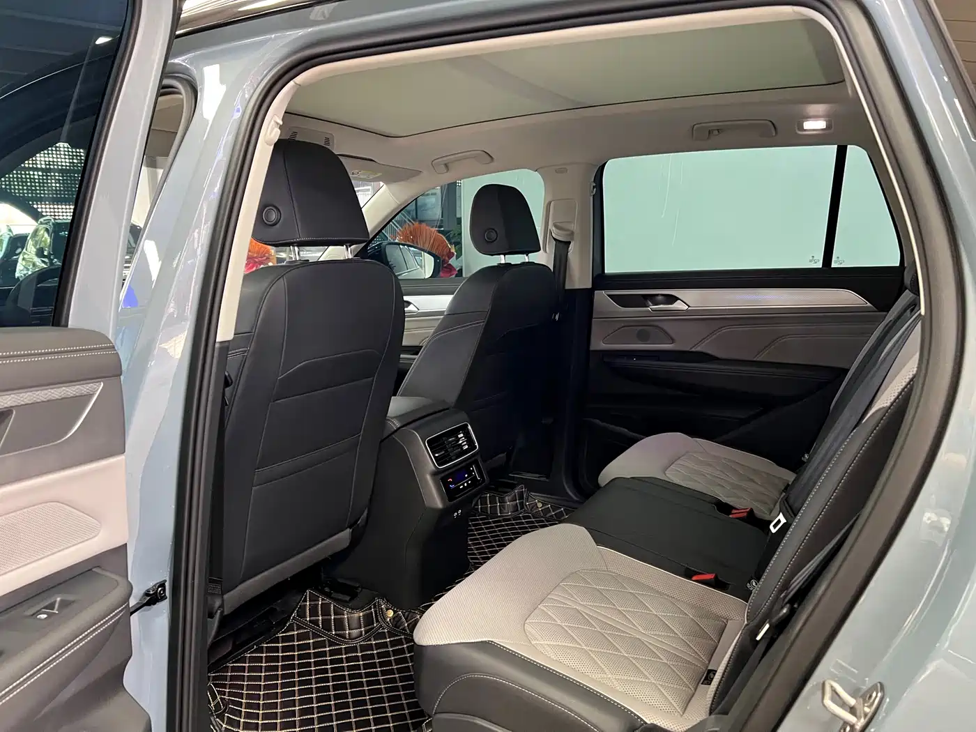 VOLKSWAGEN RANGE PATROL