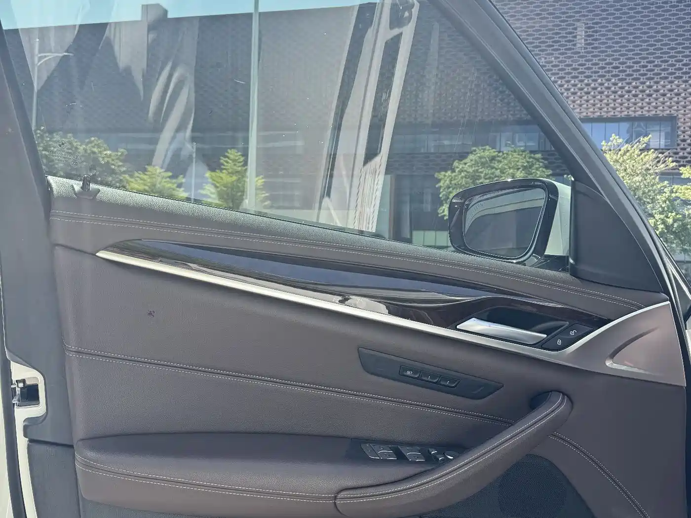 BMW 5 Series 2020 525Li Luxury Package фото 8