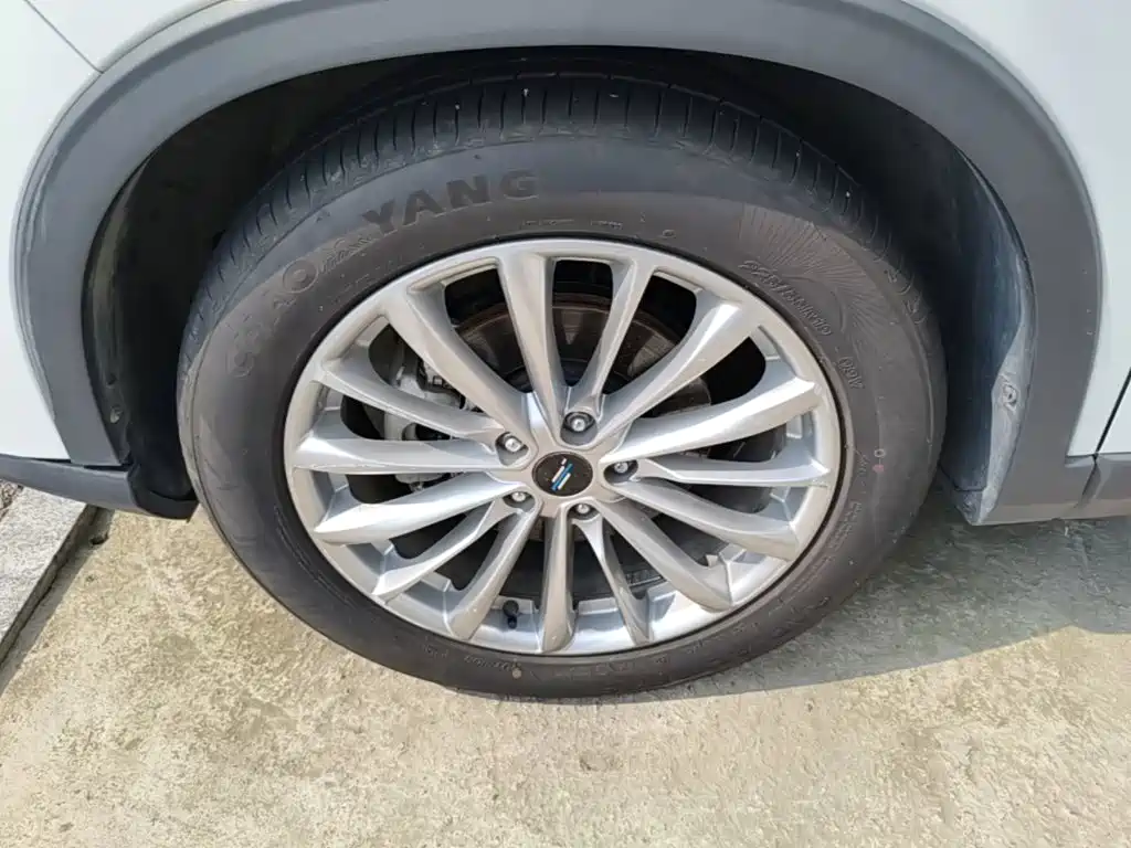 Changan Oshan X7 PLUS 2022 2022 1.5T Blue Whale Edition Auto Executive