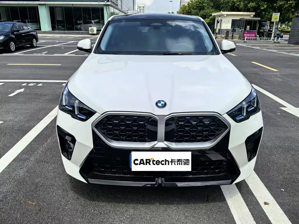 BMW X2 (Import) 2026 2025 sDrive25i M Sport Package