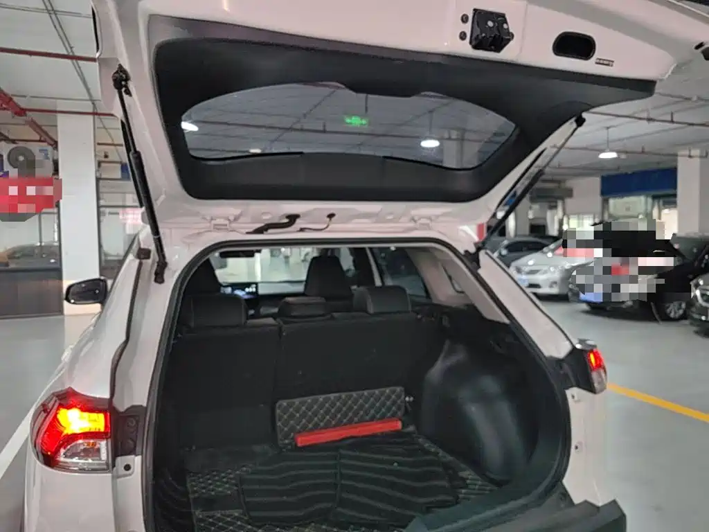 Toyota Corolla Cross 2024 2023 2.0L Pioneer Edition