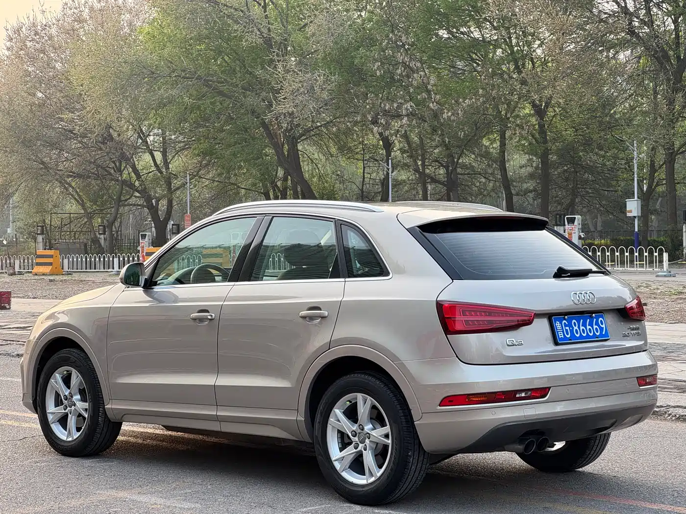 Audi Q3 2018 30th Anniversary Edition 30 TFSI Fashion фото 14